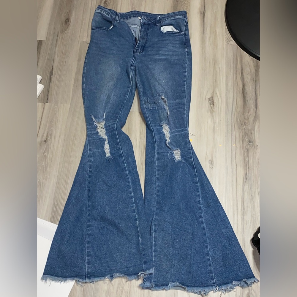 Bellbottom Jeans